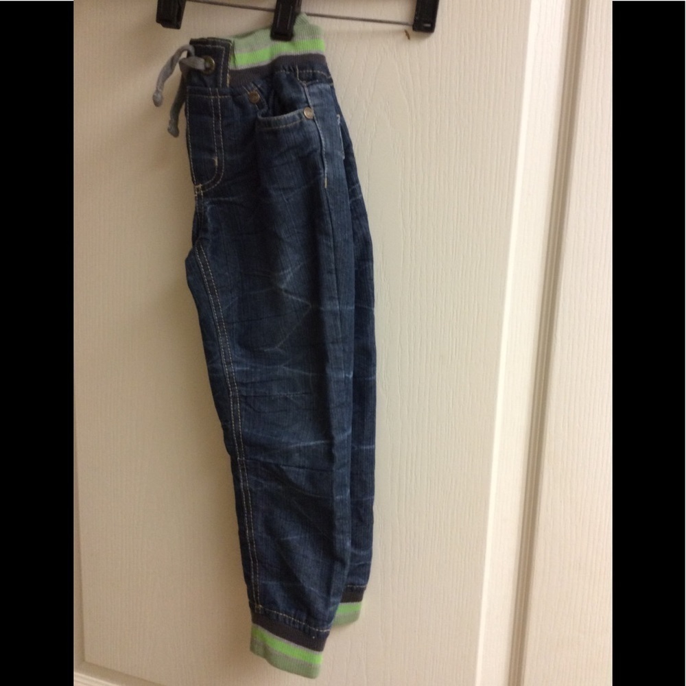 Jeans - Picture 7 of 7